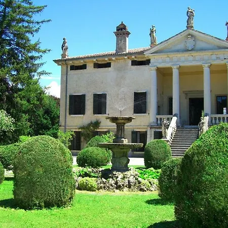 Vakantiehuis La Serenella West Wing